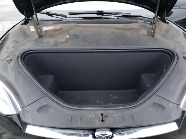 Photo 11 from auction – 2016 TESLA MODEL S with VIN 5YJSA1E17GF158814