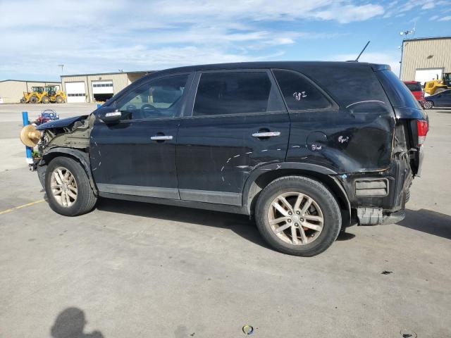 Photo 2 from auction – 2015 KIA SORENTO LX with VIN 5XYKT3A60FG620211