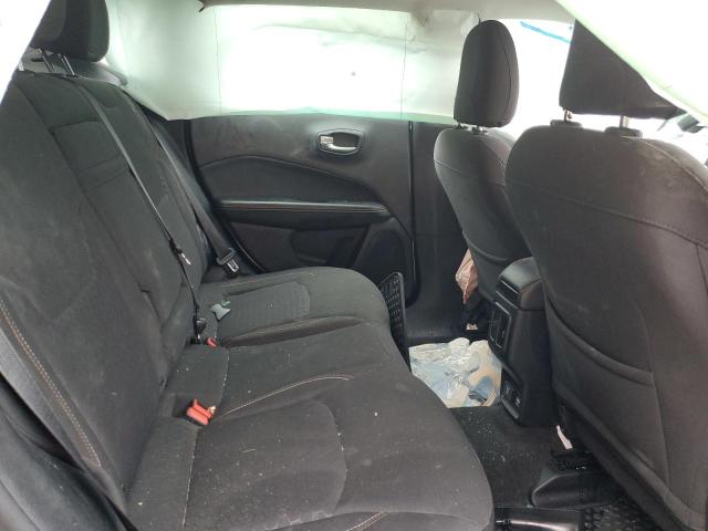 Photo 10 from auction – 2018 JEEP COMPASS SP with VIN 3C4NJDAB6JT163153