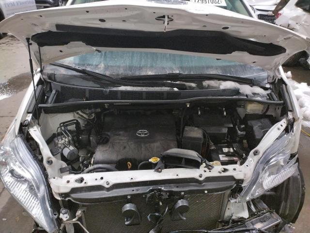 Photo 12 from auction – 2016 TOYOTA SIENNA XLE with VIN 5TDDK3DC4GS130291