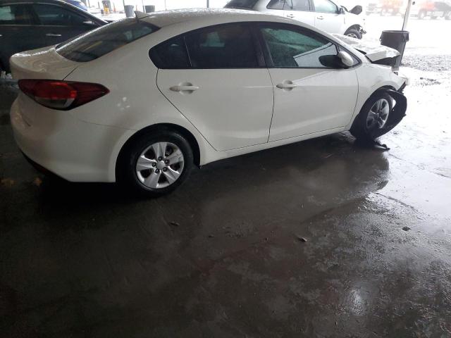 Photo 3 from auction – 2018 KIA FORTE LX with VIN 3KPFK4A72JE243700