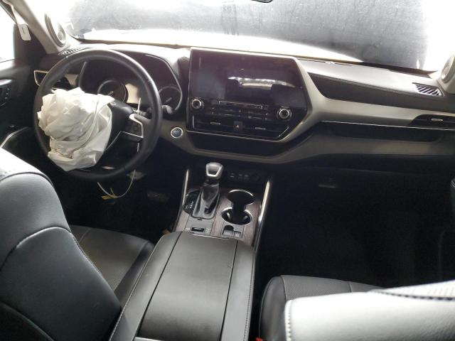 Photo 8 from auction – 2022 TOYOTA HIGHLANDER with VIN 5TDEBRCH9NS074754