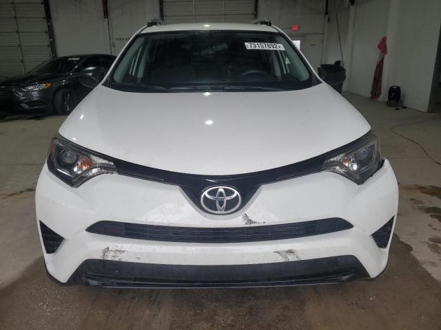 Photo 5 from auction – 2016 TOYOTA RAV4 LE with VIN JTMBFREV0GJ082526