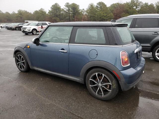 Photo 2 from auction – 2010 MINI COOPER with VIN WMWMF3C52ATZ64301