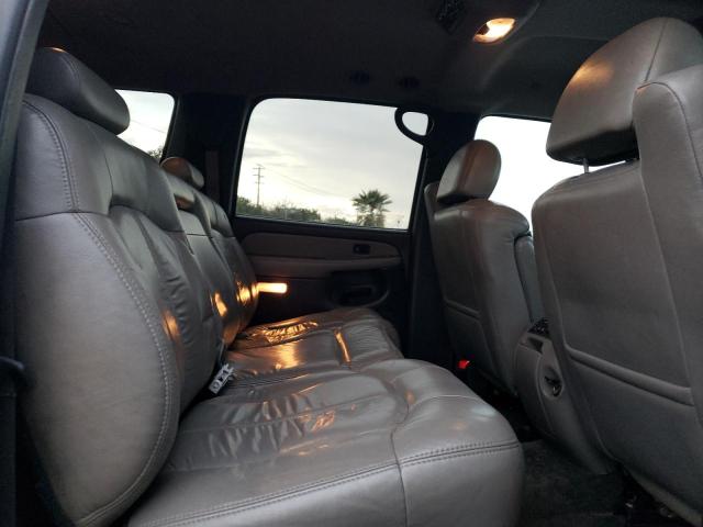 Photo 11 from auction – 2002 CHEVROLET SUBURBAN with VIN 3GNFK16T42G338082