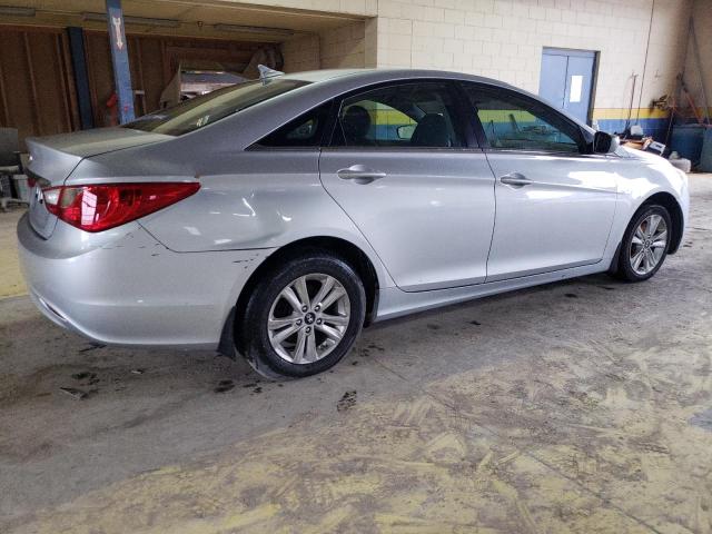 Photo 3 from auction – 2011 HYUNDAI SONATA GLS with VIN 5NPEB4ACXBH145732