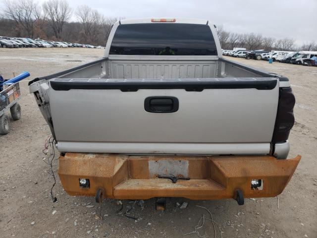 Photo 6 from auction – 2004 CHEVROLET SILVERADO with VIN 1GCEK19T24E186541
