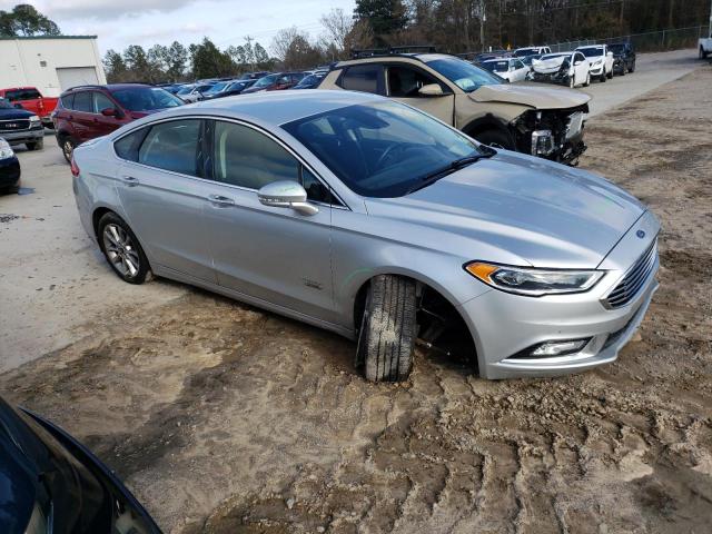 Photo 4 from auction – 2017 FORD FUSION TIT with VIN 3FA6P0SU4HR209801
