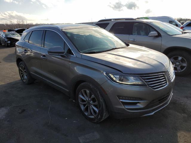 Photo 4 from auction – 2017 LINCOLN MKC SELECT with VIN 5LMCJ2C96HUL21991