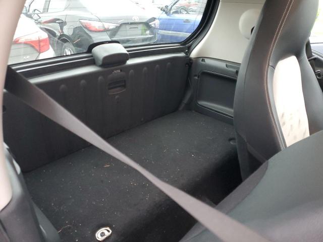 Photo 10 from auction – 2013 SMART FORTWO PUR with VIN WMEEJ3BA0DK650047