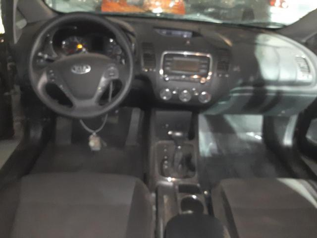 Photo 8 from auction – 2017 KIA FORTE LX with VIN 3KPFK4A71HE017724