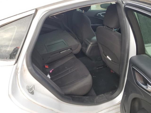 Photo 10 from auction – 2015 CHRYSLER 200 LIMITE with VIN 1C3CCCAB8FN619077