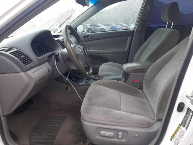 Photo 7 from auction – 2004 TOYOTA CAMRY LE with VIN 4T1BE32K34U369536