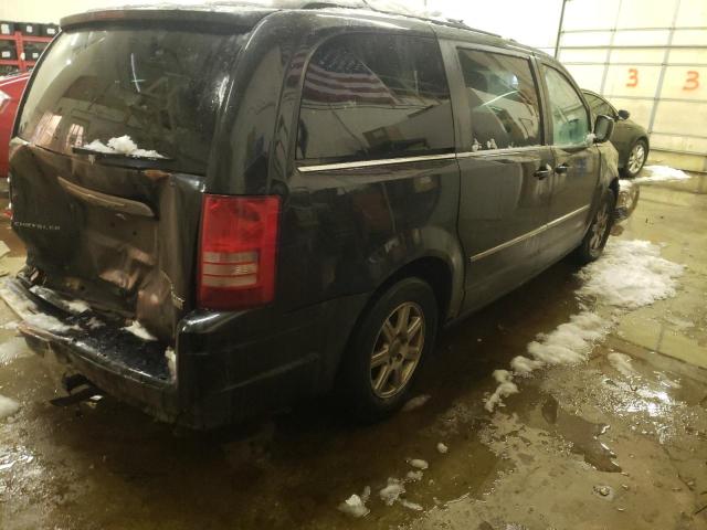 Photo 3 from auction – 2010 CHRYSLER TOWN & COU with VIN 2A4RR8D14AR404760