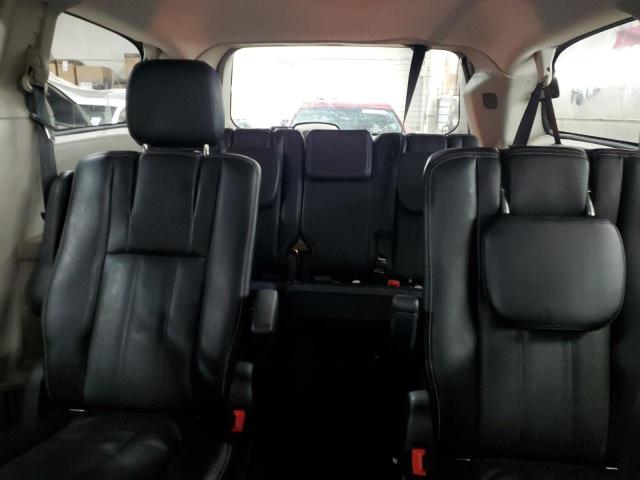 Photo 10 from auction – 2013 CHRYSLER TOWN & COU with VIN 2C4RC1BG0DR583907