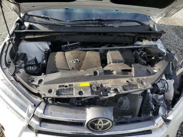 Photo 11 from auction – 2018 TOYOTA HIGHLANDER with VIN 5TDDZRFH1JS835256