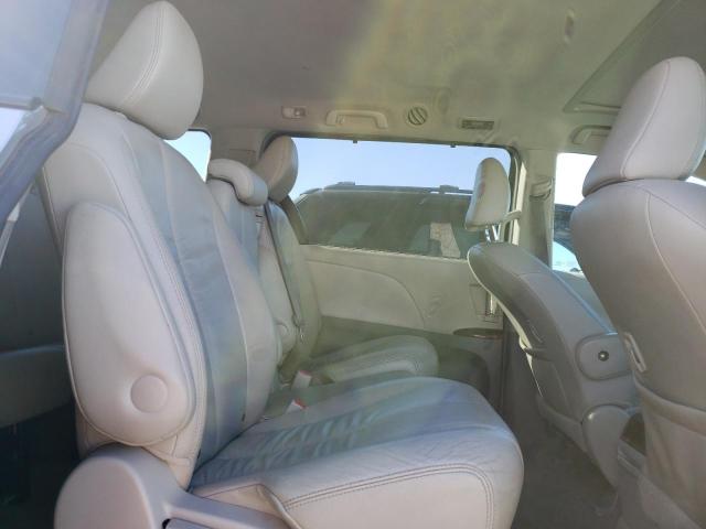 Photo 11 from auction – 2011 TOYOTA SIENNA XLE with VIN 5TDYK3DC9BS096939