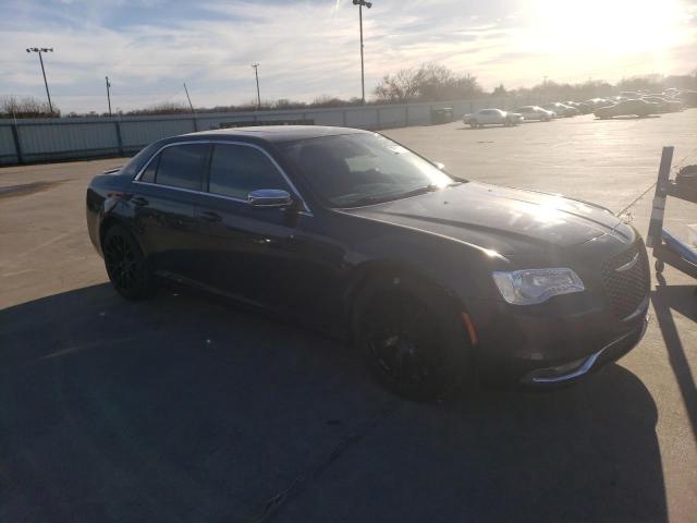 Photo 4 from auction – 2017 CHRYSLER 300C with VIN 2C3CCAEGXHH645752