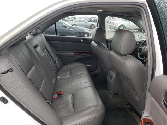 Photo 10 from auction – 2004 TOYOTA CAMRY LE with VIN JTDBF32K040152647