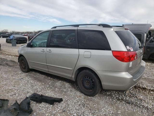 Photo 2 from auction – 2010 TOYOTA SIENNA CE with VIN 5TDKK4CC3AS329452