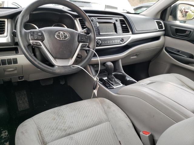 Photo 8 from auction – 2016 TOYOTA HIGHLANDER with VIN 5TDBKRFH6GS274475