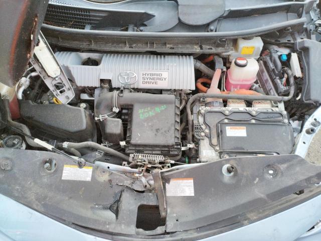 Photo 11 from auction – 2016 TOYOTA PRIUS V with VIN JTDZN3EUXGJ045733