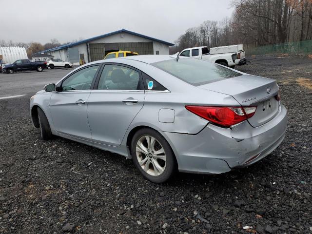 Photo 2 from auction – 2011 HYUNDAI SONATA SE with VIN 5NPEC4AC3BH000822