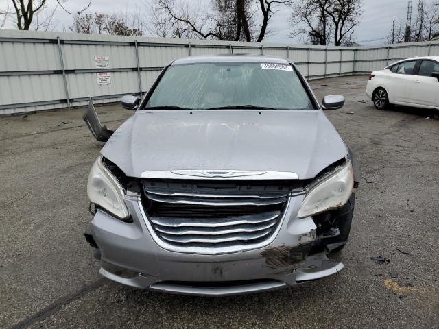 Photo 5 from auction – 2013 CHRYSLER 200 TOURIN with VIN 1C3CCBBB2DN653022