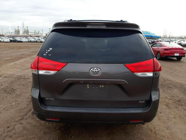 Photo 6 from auction – 2012 TOYOTA SIENNA XLE with VIN 5TDYK3DC6CS218819
