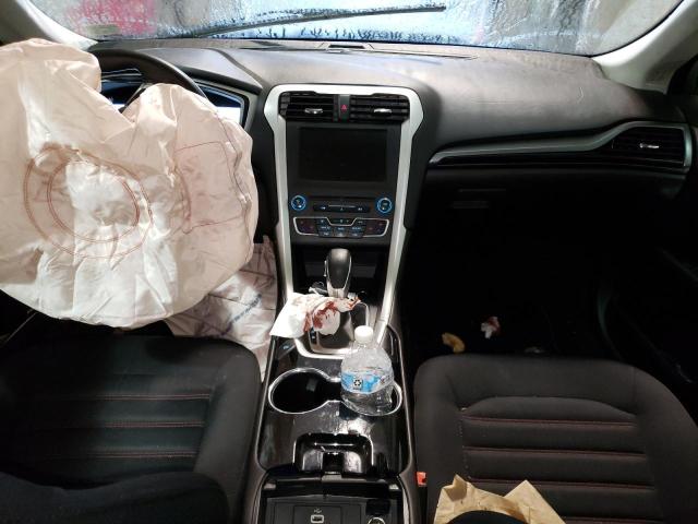 Photo 8 from auction – 2016 FORD FUSION SE with VIN 3FA6P0H73GR286658
