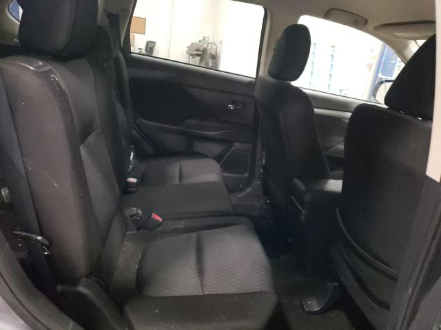 Photo 10 from auction – 2014 MITSUBISHI OUTLANDER with VIN JA4AZ3A34EZ014601
