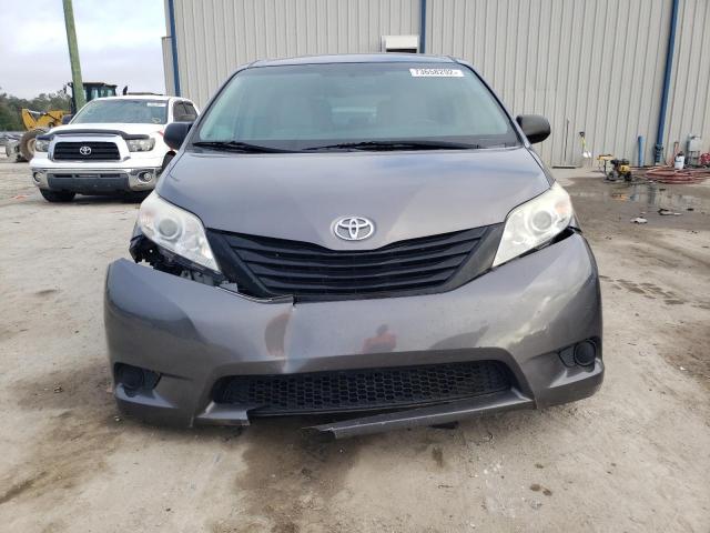 Photo 5 from auction – 2017 TOYOTA SIENNA with VIN 5TDZZ3DC9HS824932