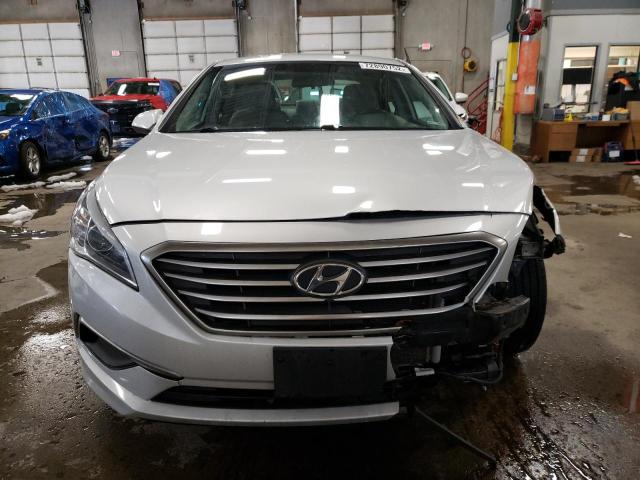 Photo 5 from auction – 2017 HYUNDAI SONATA SE with VIN 5NPE24AF3HH522338