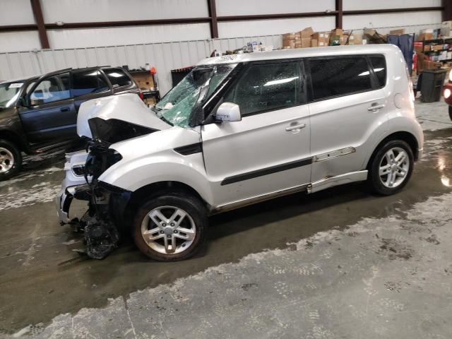 KIA SOUL 2011 with VIN KNDJT2A20B7275420 - Photo from auction