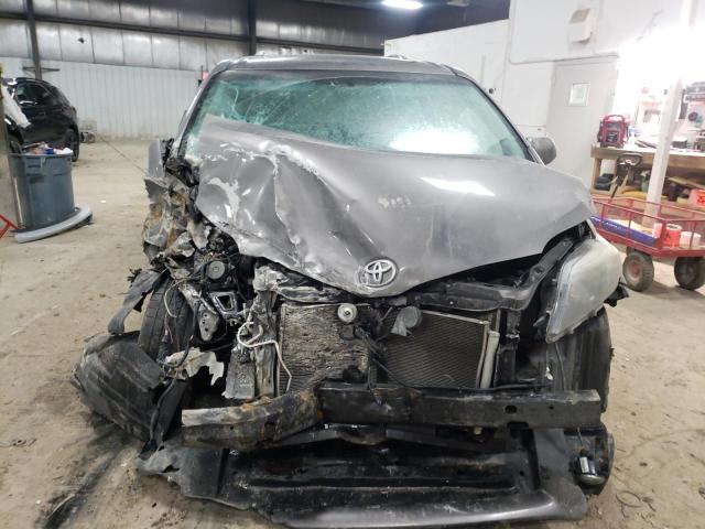 Photo 5 from auction – 2014 TOYOTA SIENNA SPO with VIN 5TDXK3DC2ES407420