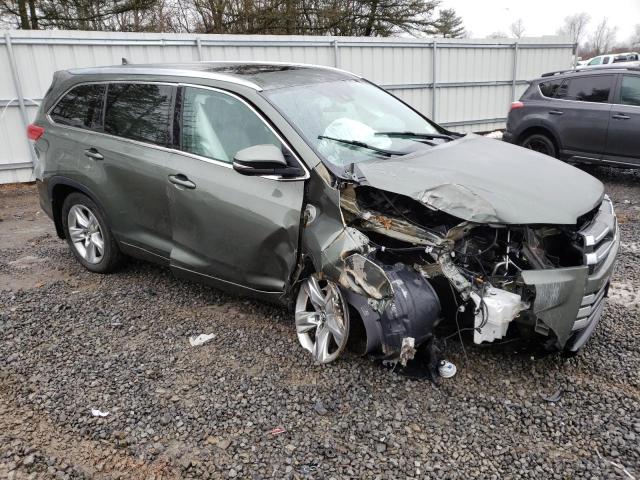 Photo 4 from auction – 2017 TOYOTA HIGHLANDER with VIN 5TDDZRFH8HS403967