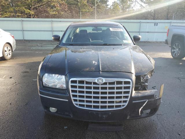 Photo 5 from auction – 2010 CHRYSLER 300 TOURIN with VIN 2C3CA5CV5AH235722