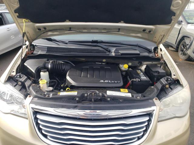Photo 12 from auction – 2011 CHRYSLER TOWN & COU with VIN 2A4RR8DG0BR759270