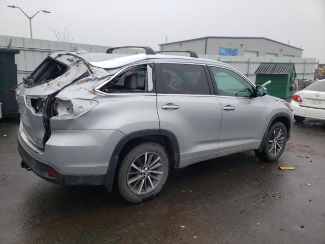 Photo 3 from auction – 2018 TOYOTA HIGHLANDER with VIN 5TDJZRFH6JS539474