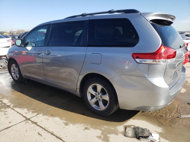Photo 2 from auction – 2011 TOYOTA SIENNA LE with VIN 5TDKK3DC2BS043117