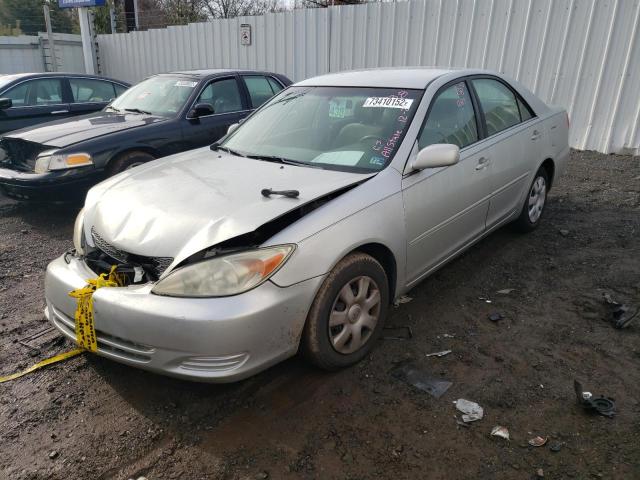 TOYOTA CAMRY LE 2003 with VIN 4T1BE32K83U134502 - Photo from auction