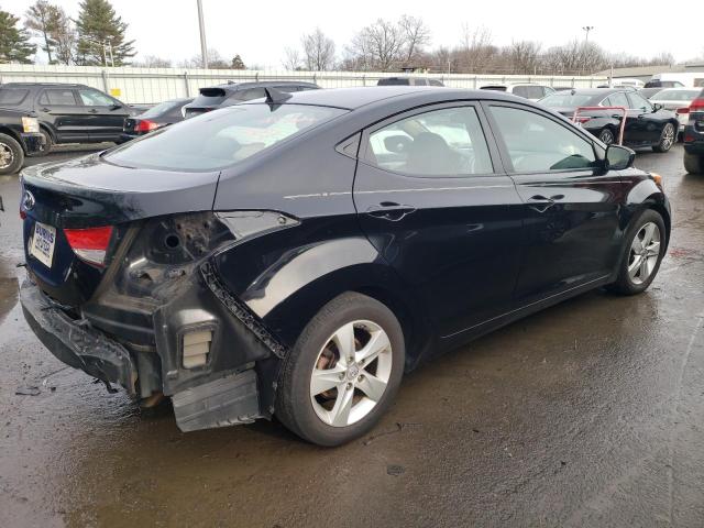 Photo 3 from auction – 2012 HYUNDAI ELANTRA GL with VIN 5NPDH4AE0CH095811