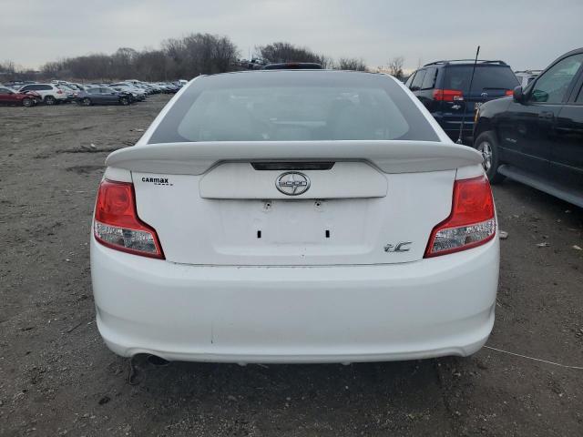 Photo 6 from auction – 2011 TOYOTA SCION TC with VIN JTKJF5C75B3012812