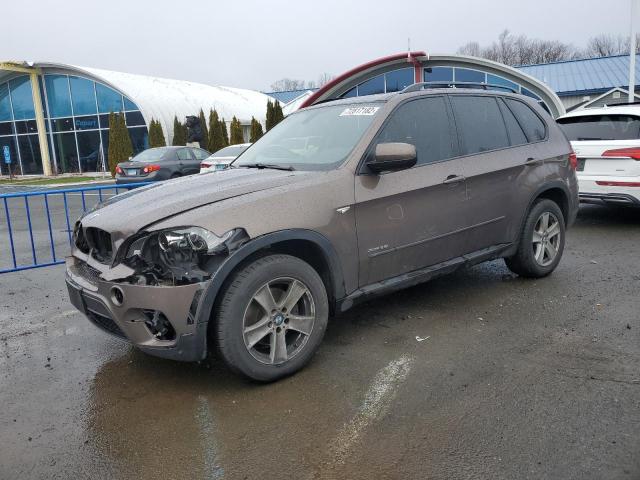 BMW X5 XDRIVE3 2013 with VIN 5UXZV4C53D0E08832 - Photo from auction