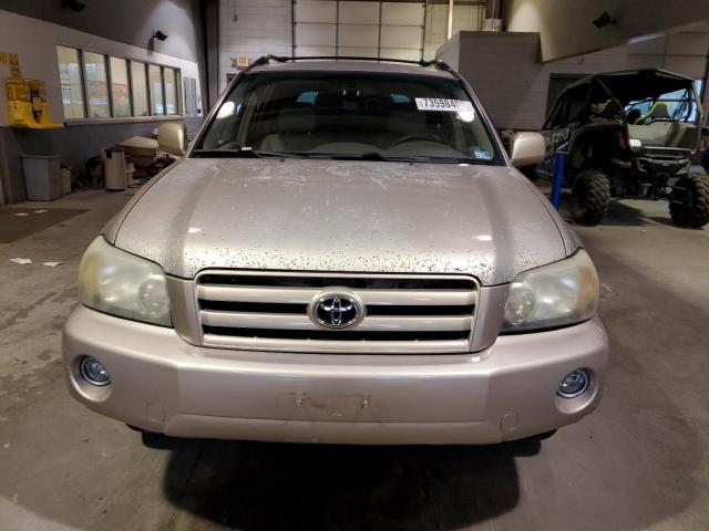 Photo 5 from auction – 2005 TOYOTA HIGHLANDER with VIN JTEEP21AX50128110