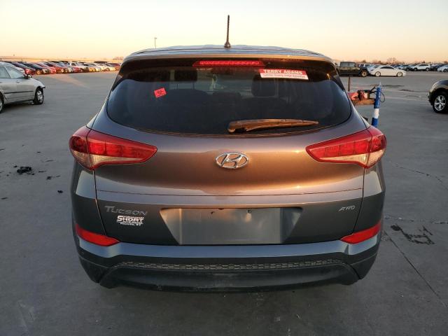 Photo 6 from auction – 2018 HYUNDAI TUCSON SE with VIN KM8J2CA45JU645489