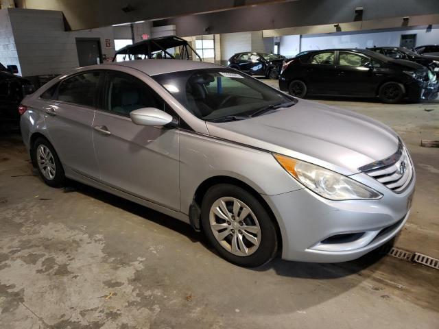 Photo 4 from auction – 2012 HYUNDAI SONATA with VIN 5NPEB4AC0CH394848