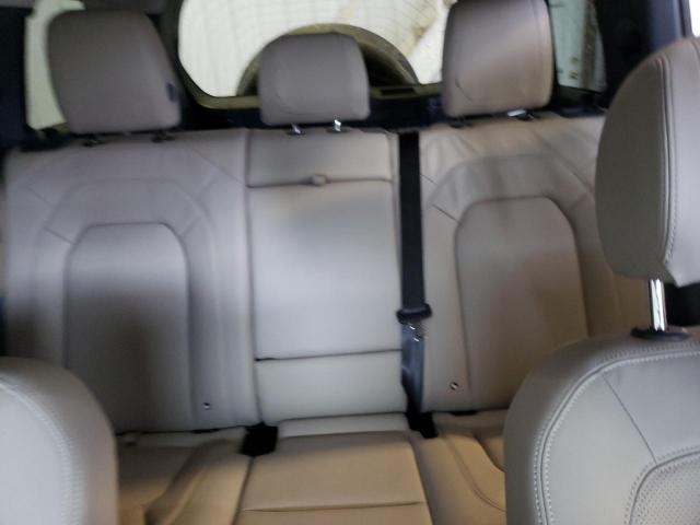 Photo 10 from auction – 2023 LAND ROVER DEFENDER 1 with VIN SALEP7EU1P2127658