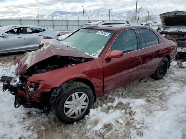 TOYOTA CAMRY CE 2000 with VIN 4T1BG22K2YU968633 - Photo from auction