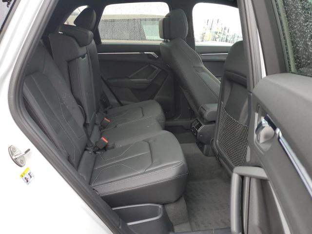 Photo 11 from auction – 2022 AUDI Q3 PREMIUM with VIN WA1EECF37N1049573